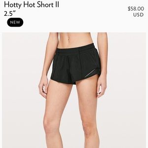 Lululemon Hotty Hot Short 2.5